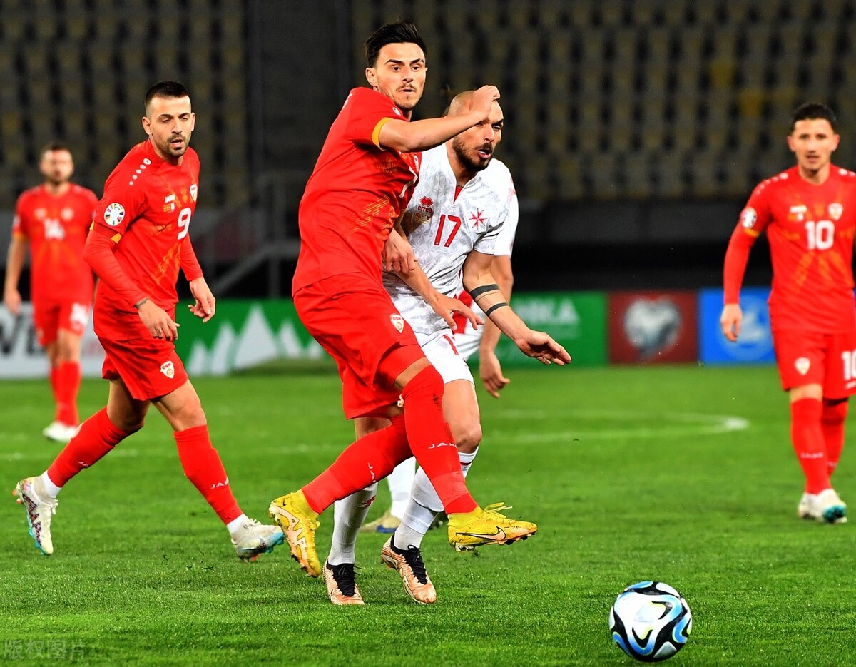 2分钟2球世界波,意大利90分钟连续进3球