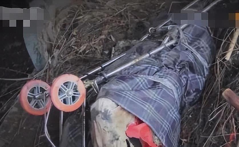 河边惊现裸体女尸,*体下**满是精斑,警方调查后发现凶手竟是死人