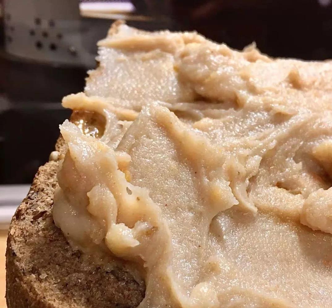 特别爱吃面包是什么原因,特别爱吃面包是什么体验