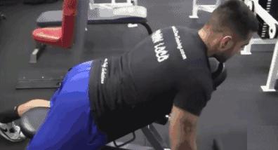 经常锻炼胸肌出不来原因,胸肌经常练但是不明显怎么办