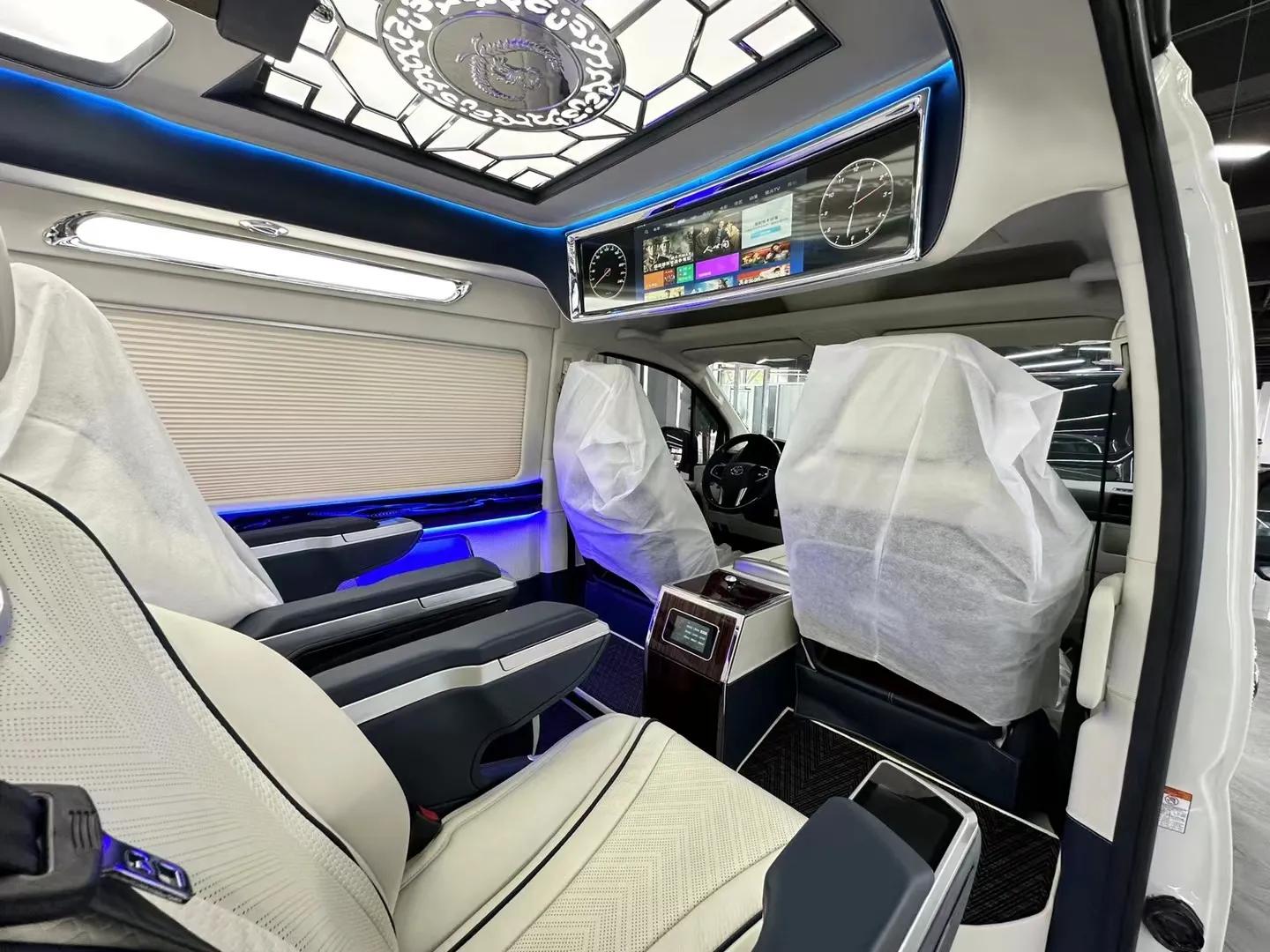 丰田大海狮的最新款,丰田海狮和埃尔法哪个好