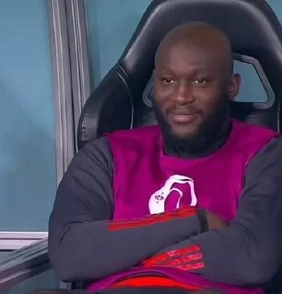 你劳塔罗不进球，和我卢卡库有什么关系？和我鲁尼又有什么关系？