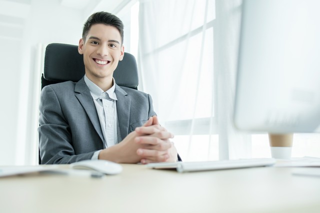 去美国打工需要什么条件费用多少,本科去美国打工需要什么条件