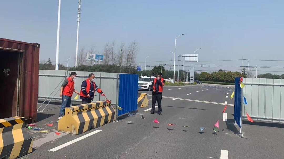 我感受最深的是中国远洋海运事业的伟大，能投身其中，非常荣幸