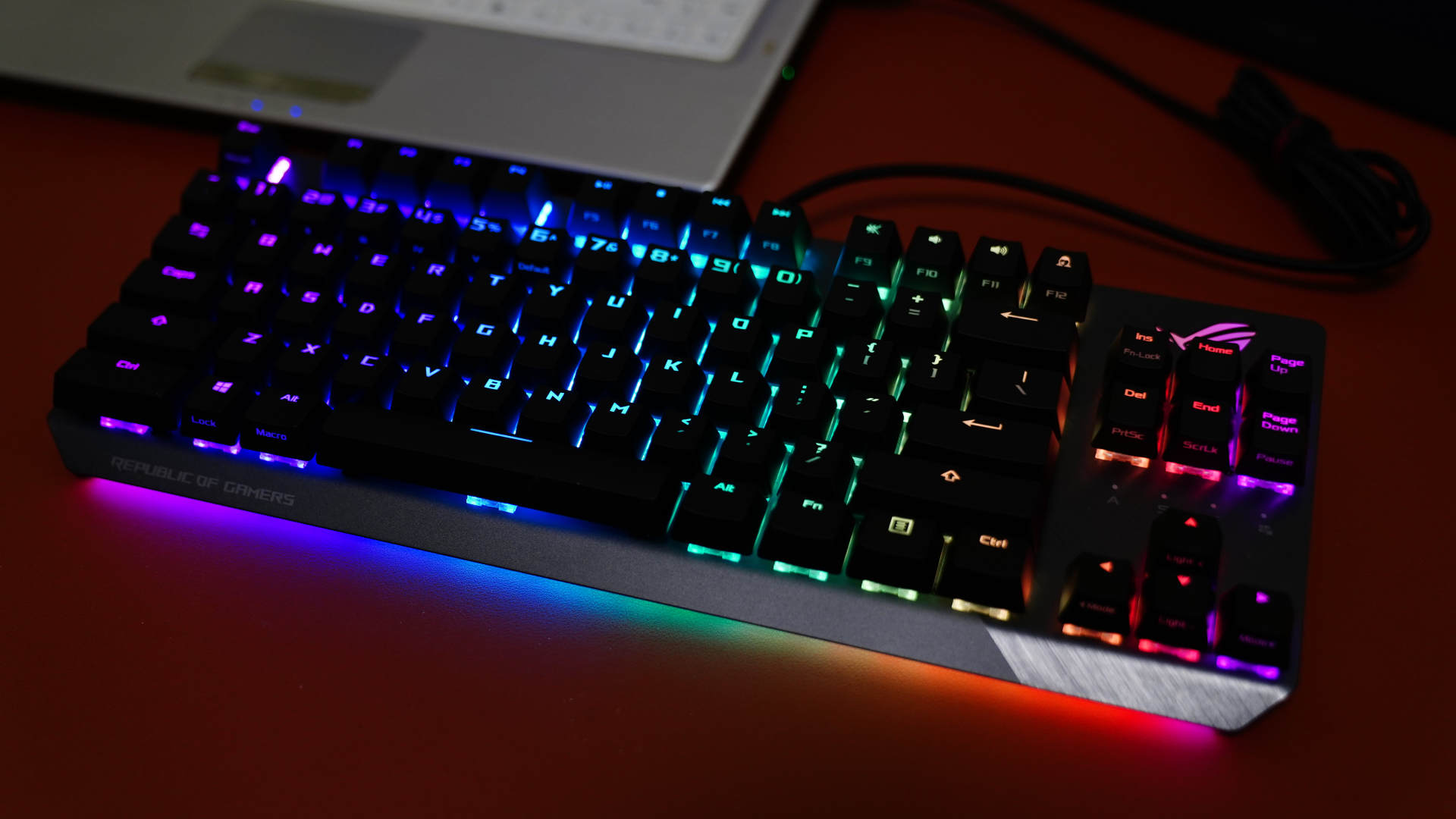 rog游侠tklnx键盘测评,rog游侠nx键盘测评