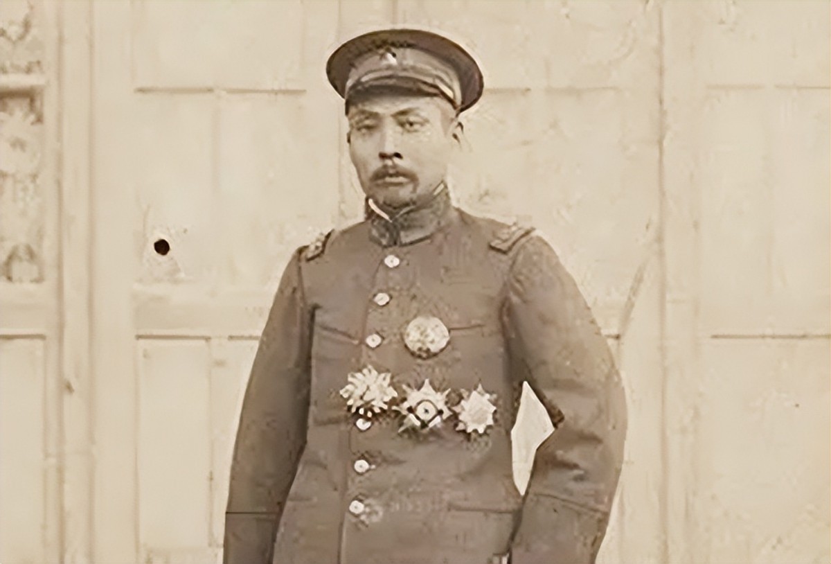 权力与法统——中山先生的“国葬”与“*党**葬”