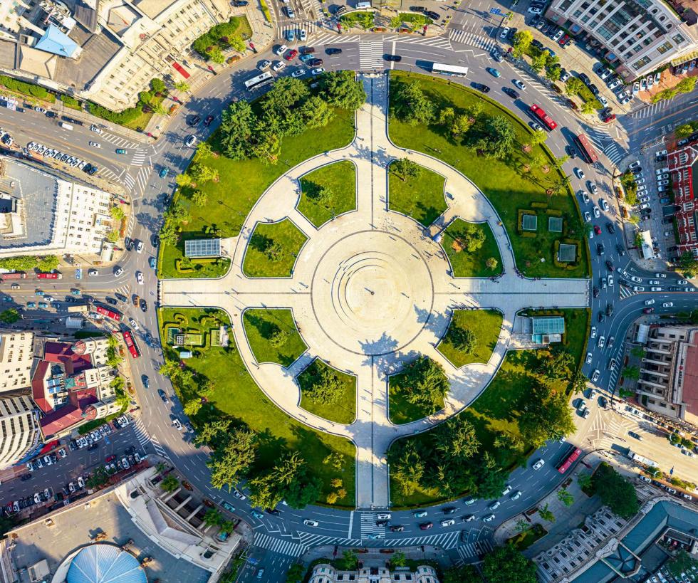 中国最具魅力的城市之一,中国最震撼的广场