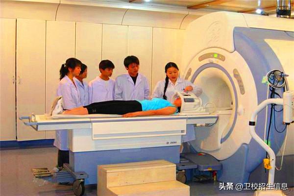 江苏盐城卫生学校是中专还是大专,盐城卫生学校专业