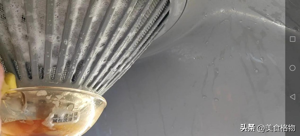 清洗油烟机小窍门吹风机,油烟机油污多用吹风机吹好用吗