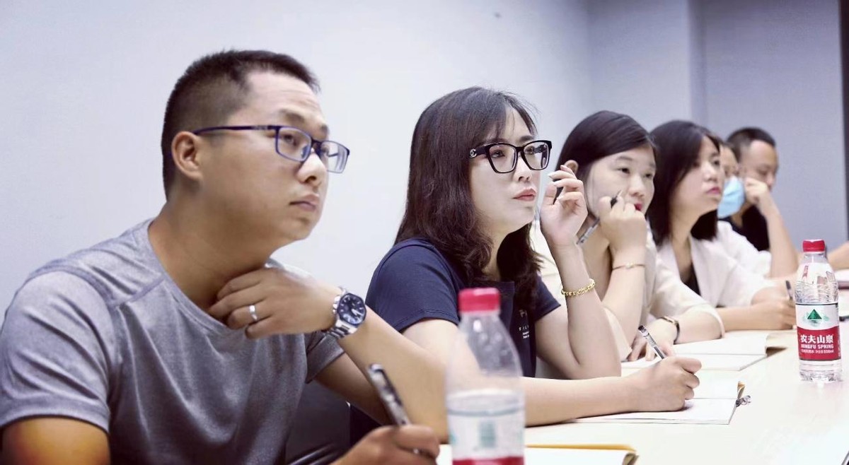 新视觉新媒体助力济南邮政兼职主播培训班圆满开班