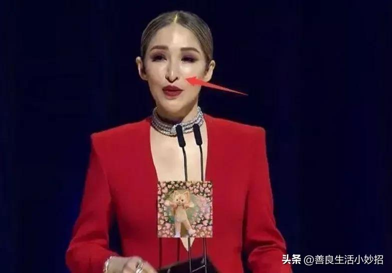 萧亚轩出席活动,萧亚轩亮相巴黎时装周