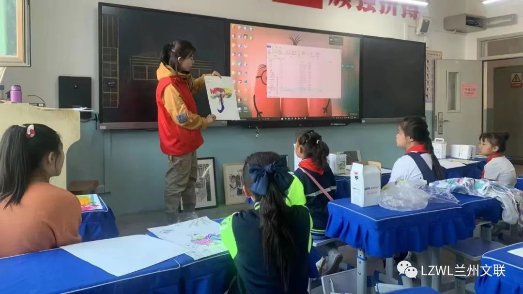 文联志愿者活动,文联志愿者服务进农大