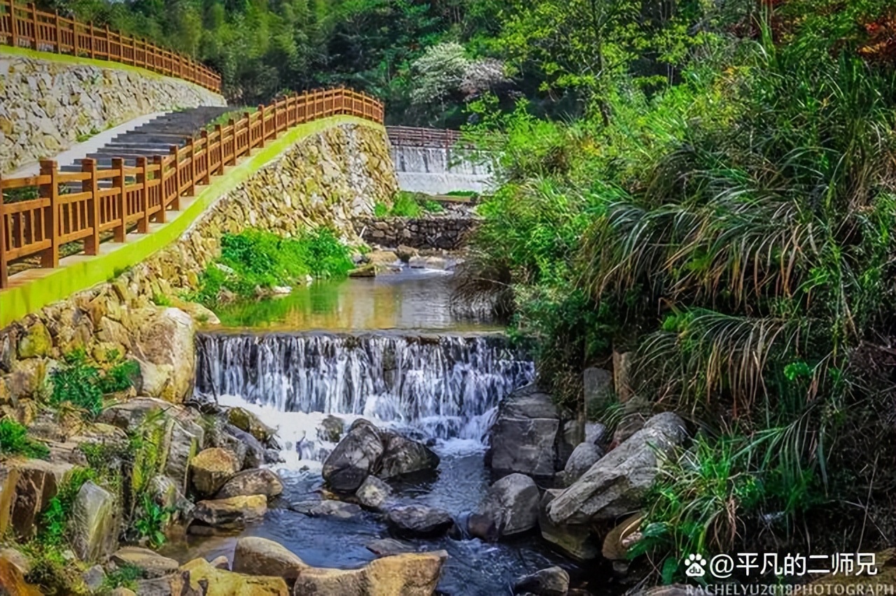 南昌出发三日游旅游景点推荐表,南昌周边旅游攻略溪霞怪石岭景点