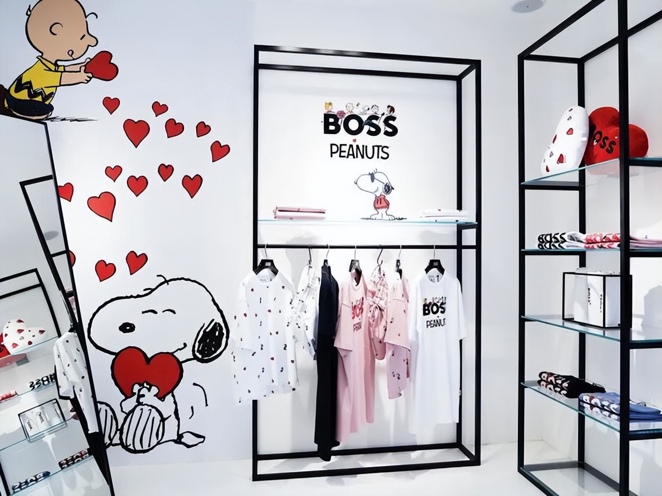 会买│成都远洋太古里来了大BOSS！是谁又被七夕限定甜到了？