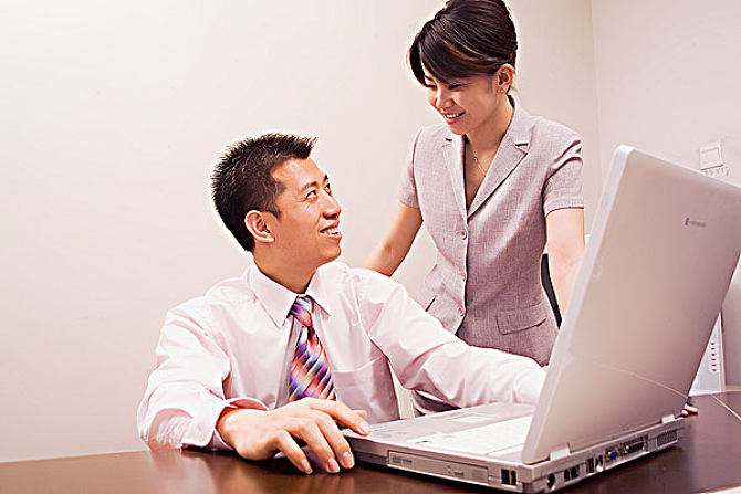 已婚女人把你当红颜知己动心了吗,已婚男女做不了红颜知己就放手吧