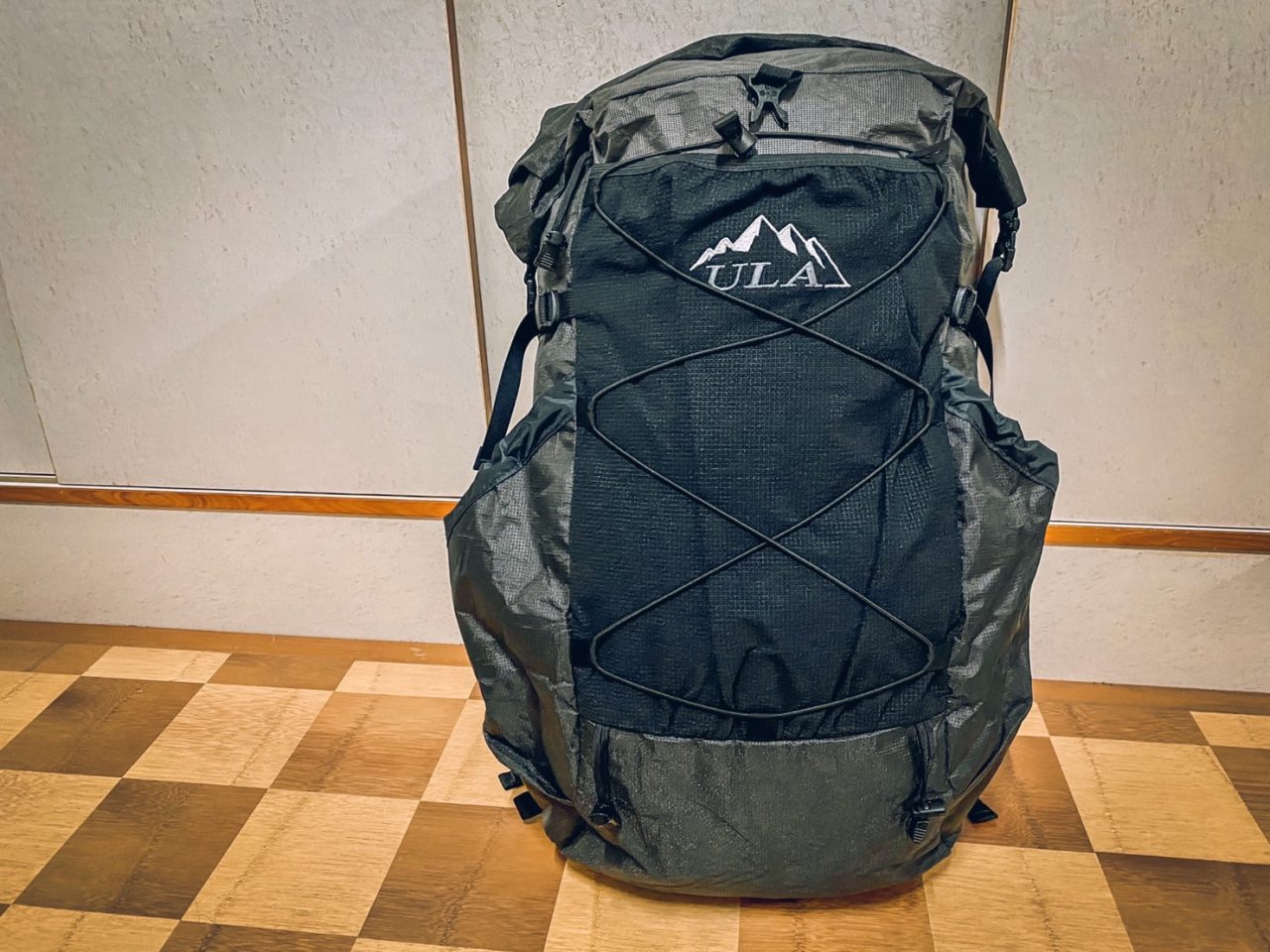 花了30块钱买了个包,花了一万多买了个lv包