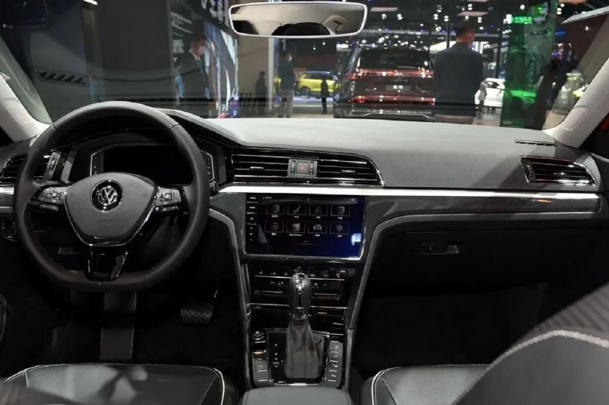 2022款大众凌渡推荐购买版本,凌渡2023和新款朗逸2023哪个好