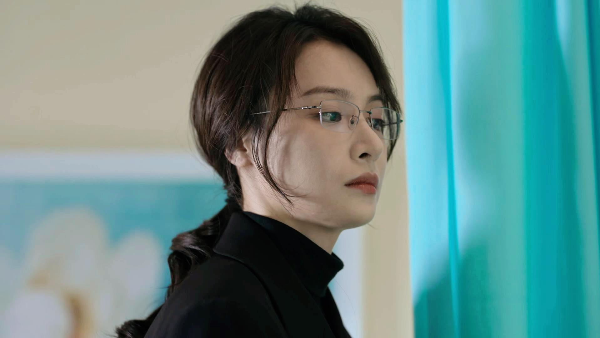 狂飙安欣高启强救黄瑶瑶 (瑶瑶最后和安欣说了什么)