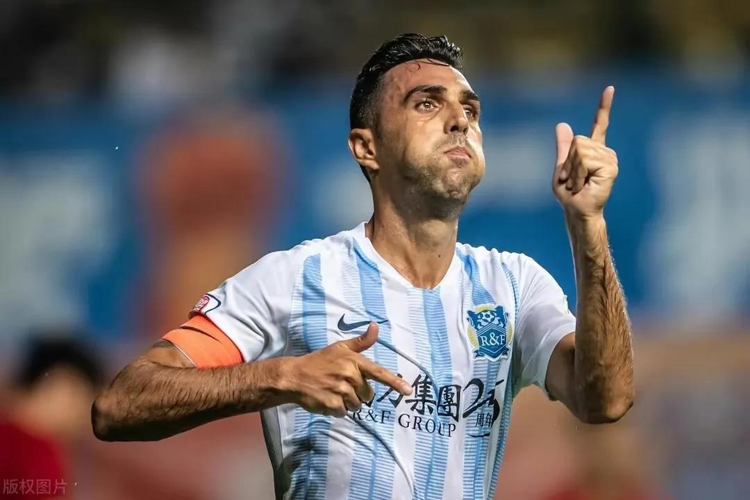 中超豪门3巨头,中超三巨头