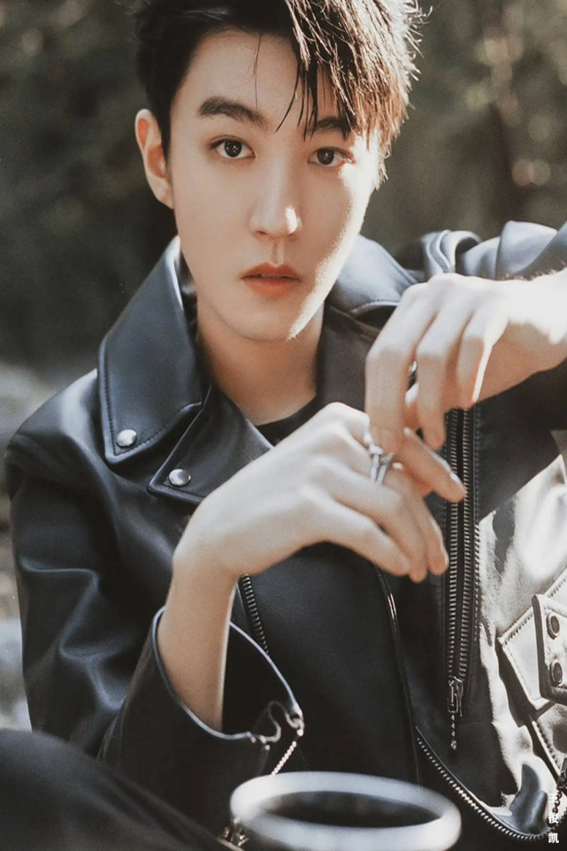 王俊凯国家航天宣传片,王俊凯致敬烈火英雄