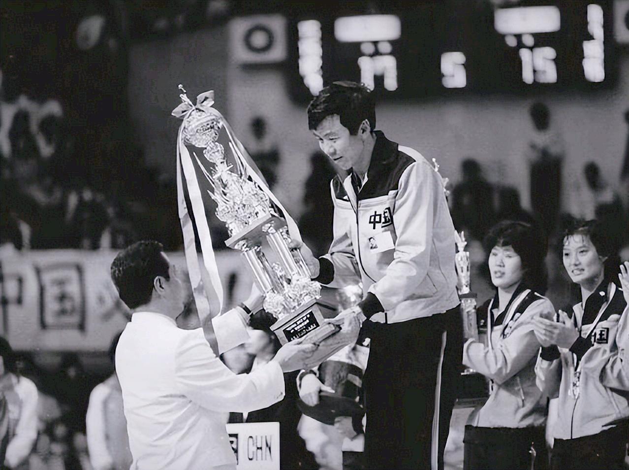 女排队员袁伟民近况,女排袁伟民近况