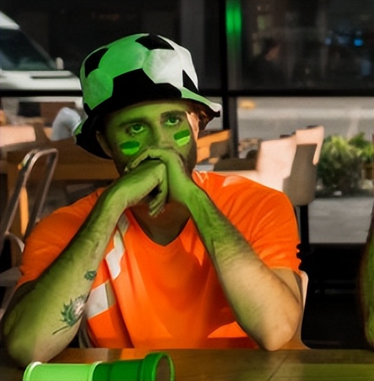 为什么吃一个水雪糕就会肚子疼,吃了个雪糕肚子疼是什么原因