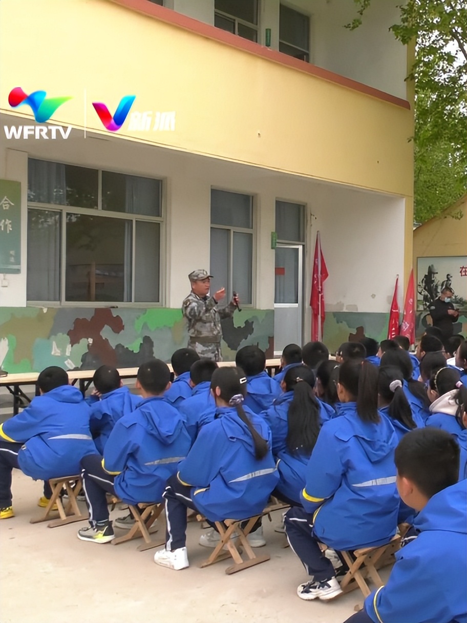 营造浓厚的国防教育氛围,依托红色资源开展学生国防教育