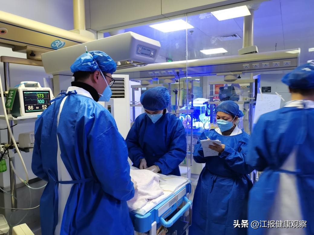 景德镇市妇幼保健院危重孕产妇救治中心和危重新生儿救治中心顺利通过市级评审验收