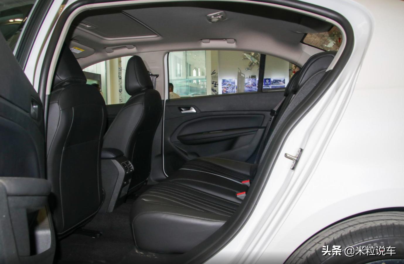 标致4081.6t车身总长多少米,408标致10.98万