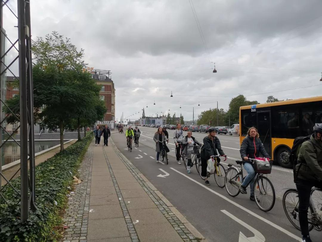 到底谁在忽悠你,到底谁在忽悠谁