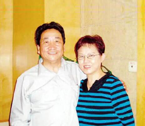 姜昆事业,姜昆一共结了几次婚