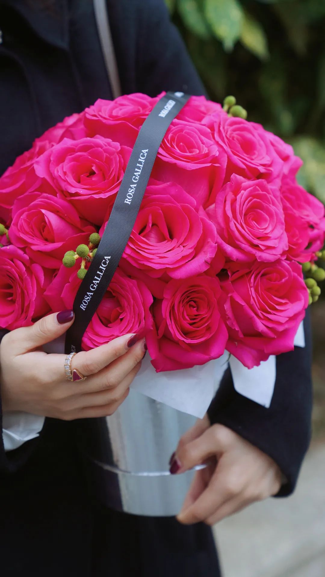 国产玫瑰价格上涨！“520、1314”花束成为限定主打款~