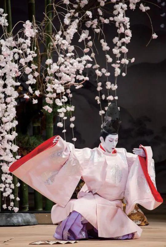 日本从小帅到大的男生藤间斋,藤间斋到底有多可爱