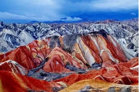 张掖七彩丹霞景区门票多少钱,张掖景区免门票时间