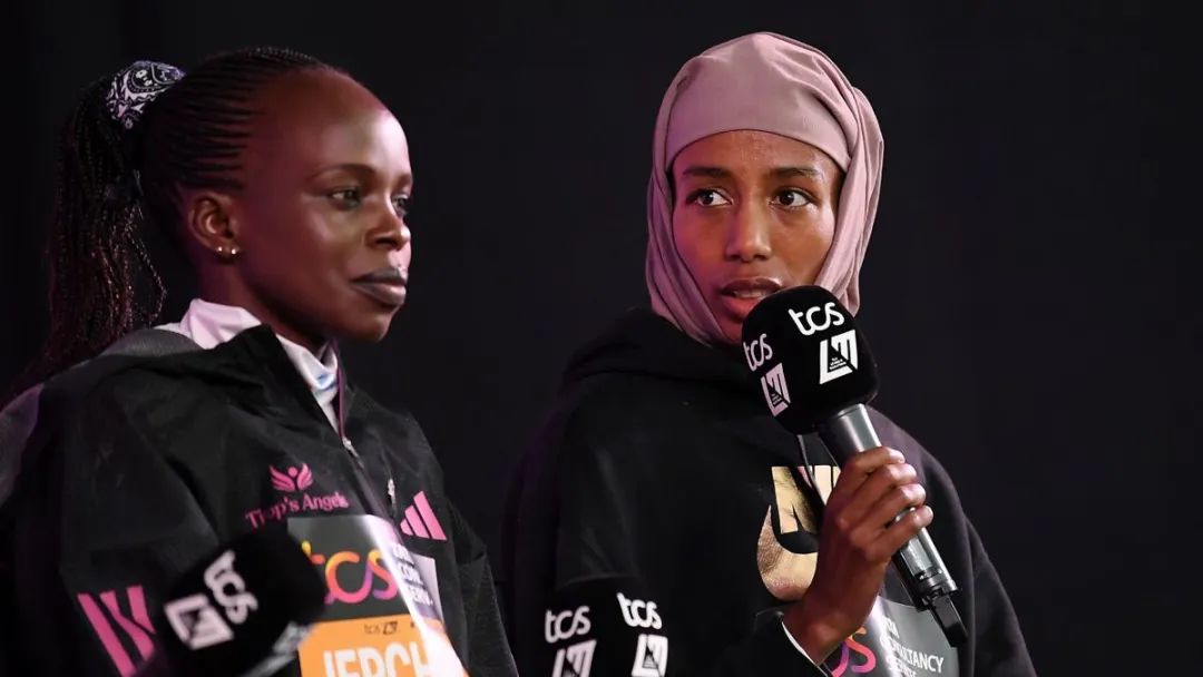 西凡哈桑夺冠,西凡哈桑伦敦马拉松冲刺照片