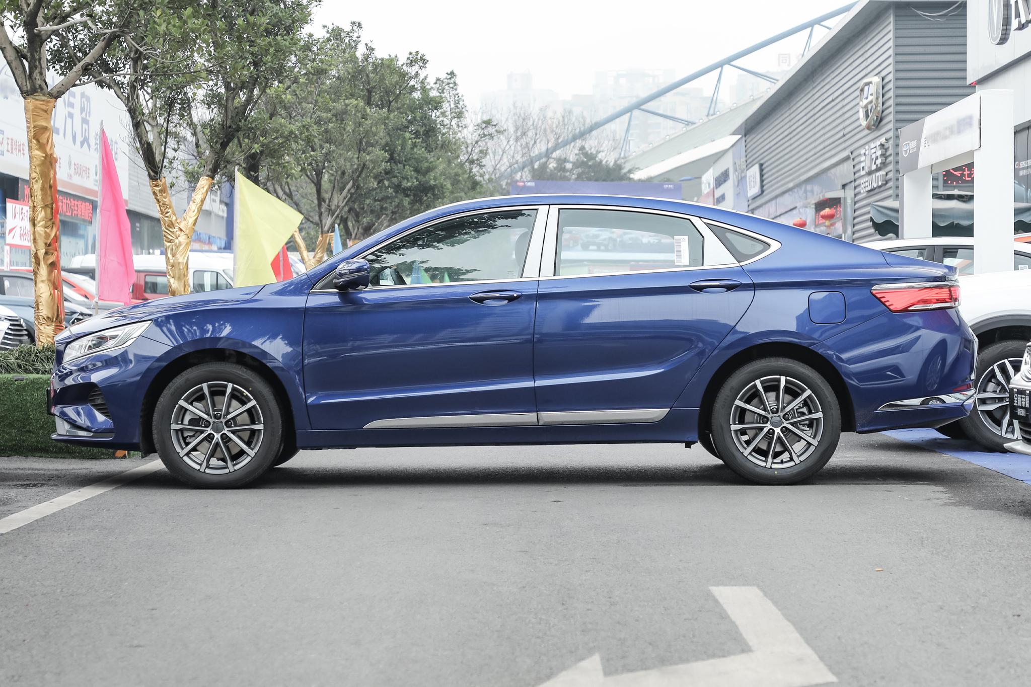 国产品牌的骄傲当属这3款车,这5台国产车颜值和性能兼具