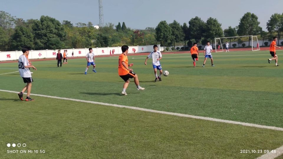 鄂州市秋林高中昂首阔步走特色发展之路