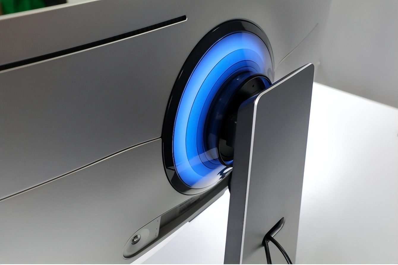 三星55寸曲面显示器值得入手么,三星49寸oledg9显示器评测