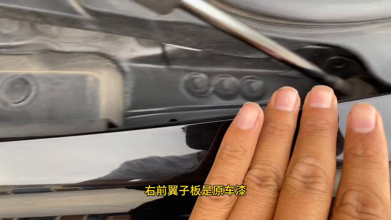 19款君越2.0t黑色高清图片,19年君越二手准新车价格