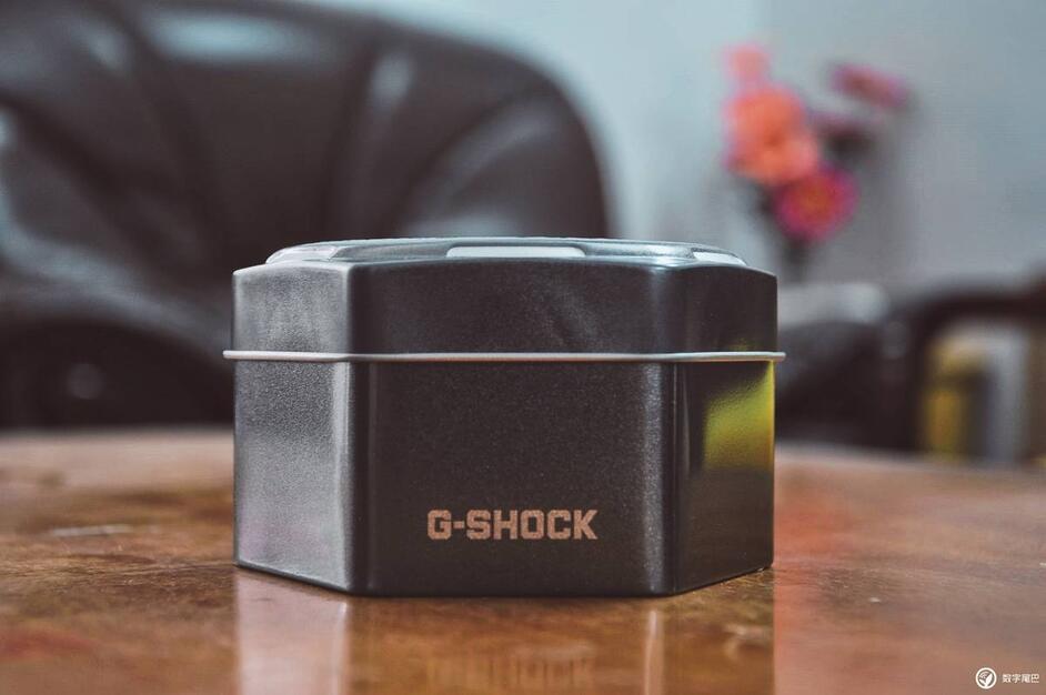 卡西欧g-shock女表试戴,卡西欧太阳能表g-shock时间调整