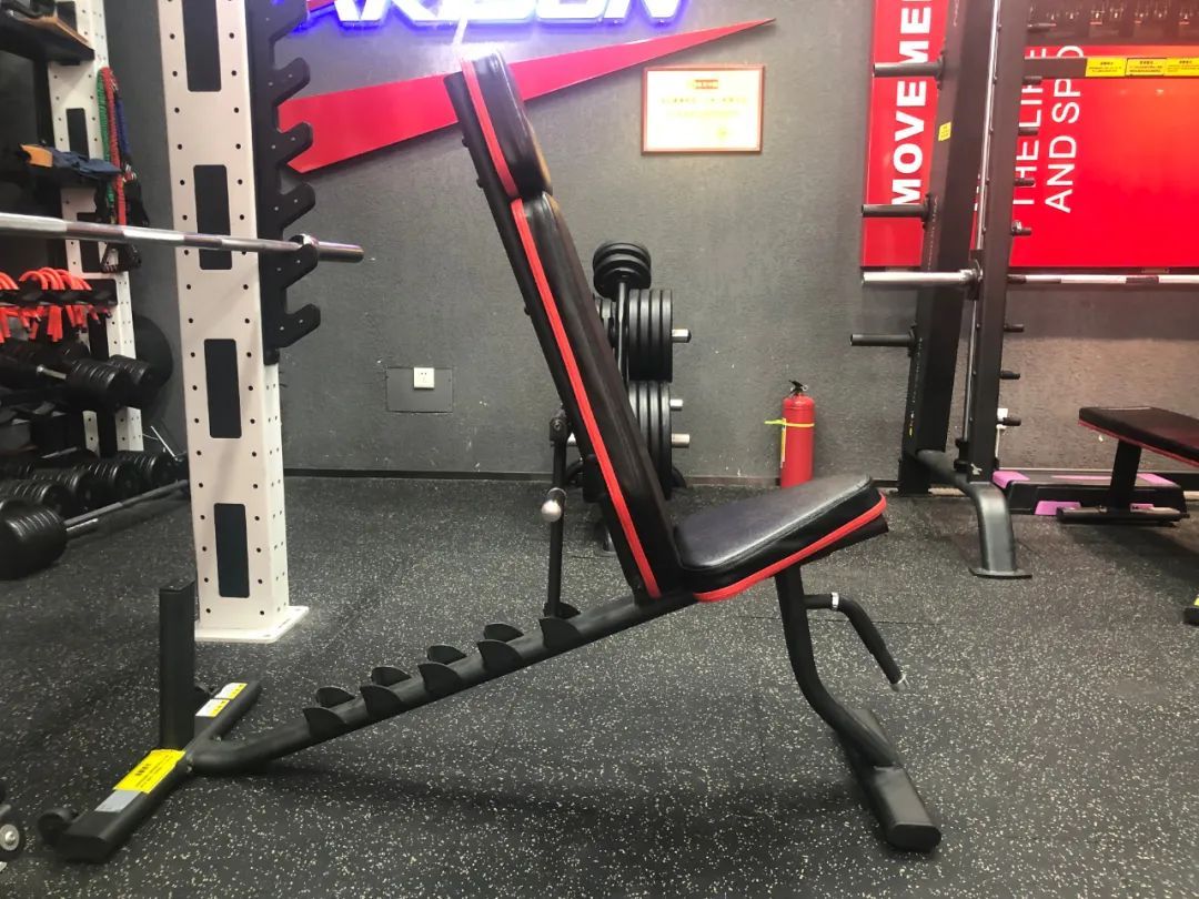 居家健身如何选择适合的哑铃,女性哑铃居家健身计划