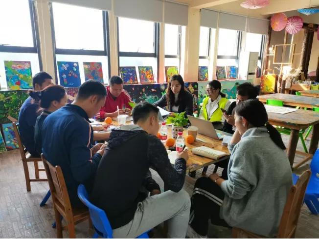 加拿达外国语学校排球队,加拿达外国语学校