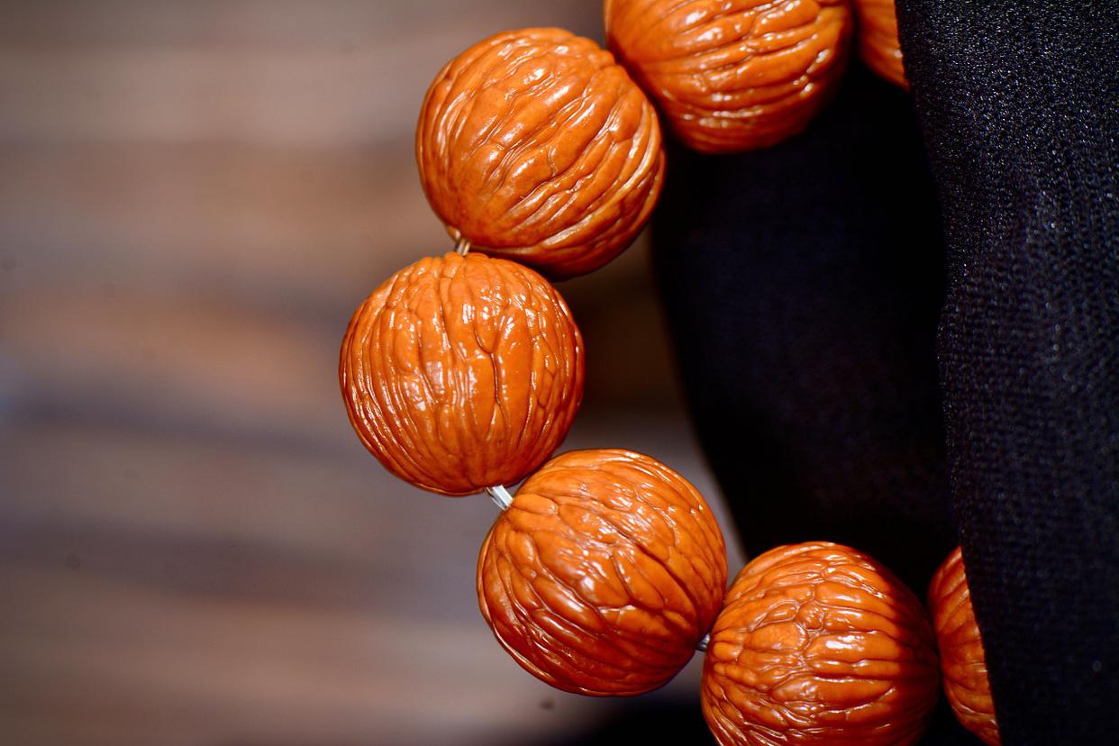 文玩鉴定证书什么样的靠谱,文玩鉴定类的书