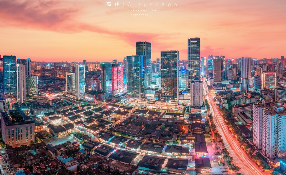 成都旅游全攻略自由行美食攻略,成都天府之国必去景点