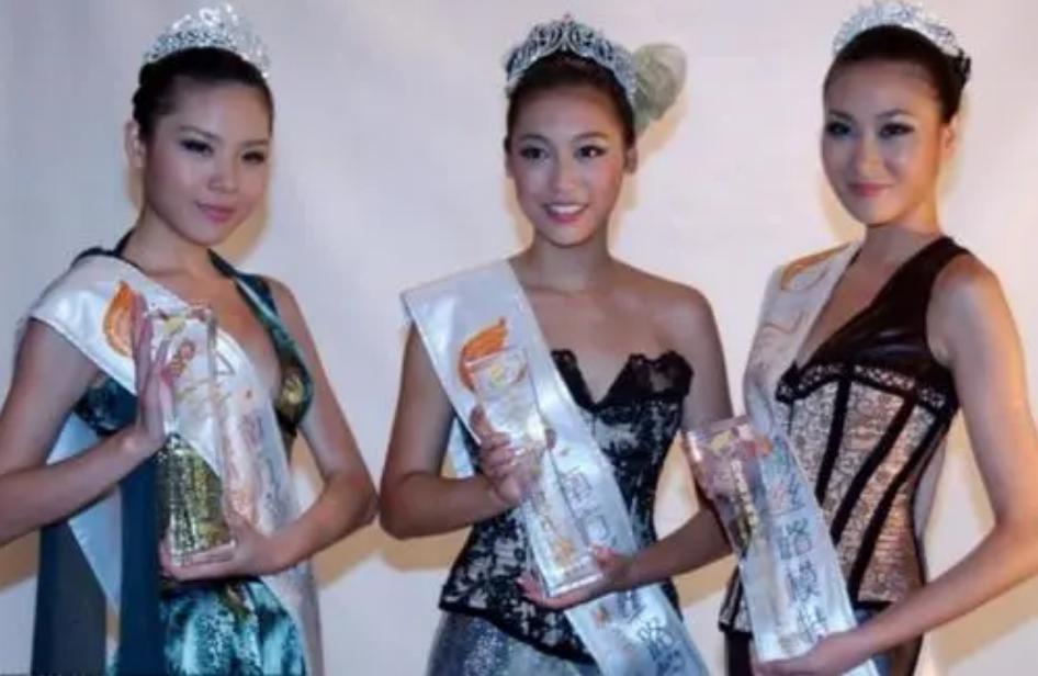 易建联与娇妻荆灵图片,易建联身价上亿迎娶巴西宝贝