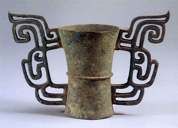 周原出土青铜器10册重20公斤,周原遗址出土青铜器铭文写了什么