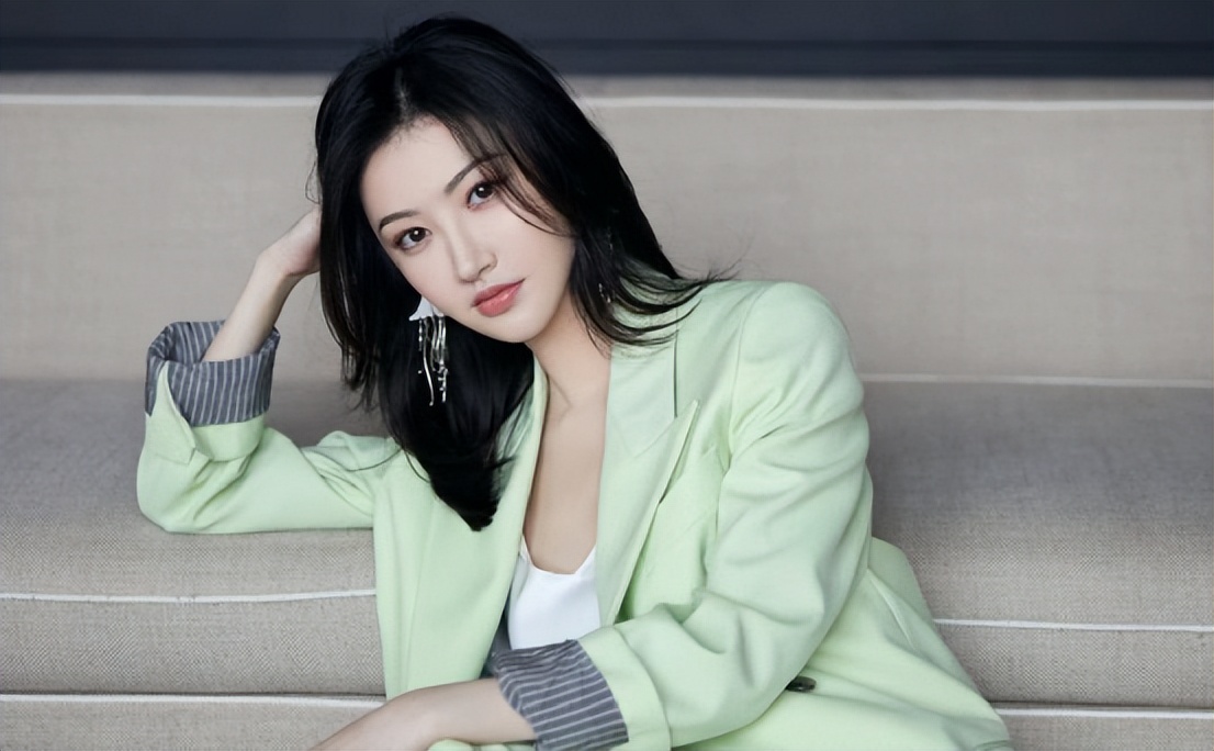 违法代言、人设崩塌、成老赖,曾经风靡的京城四美,8年后翻车了