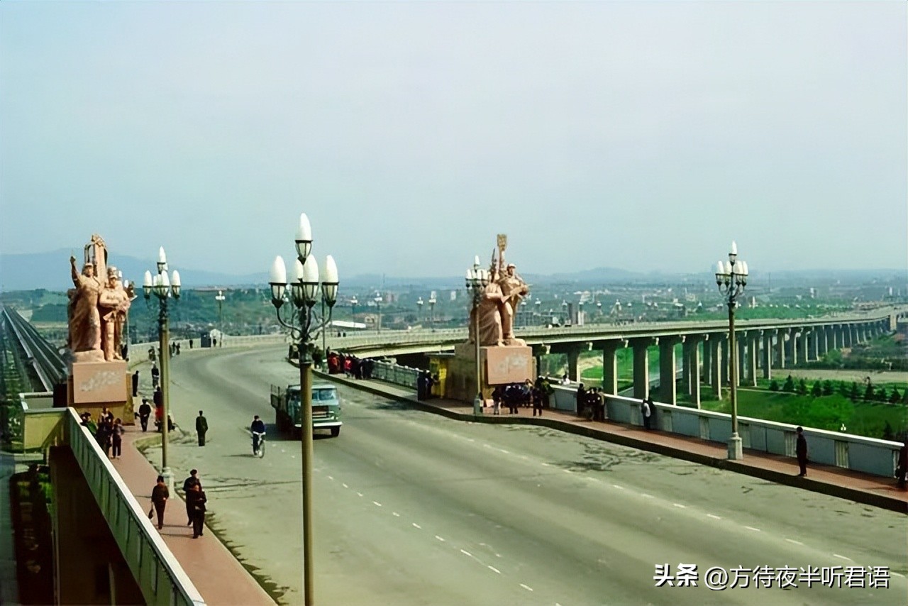 九十年代南京城老照片,以前的南京城的老照片