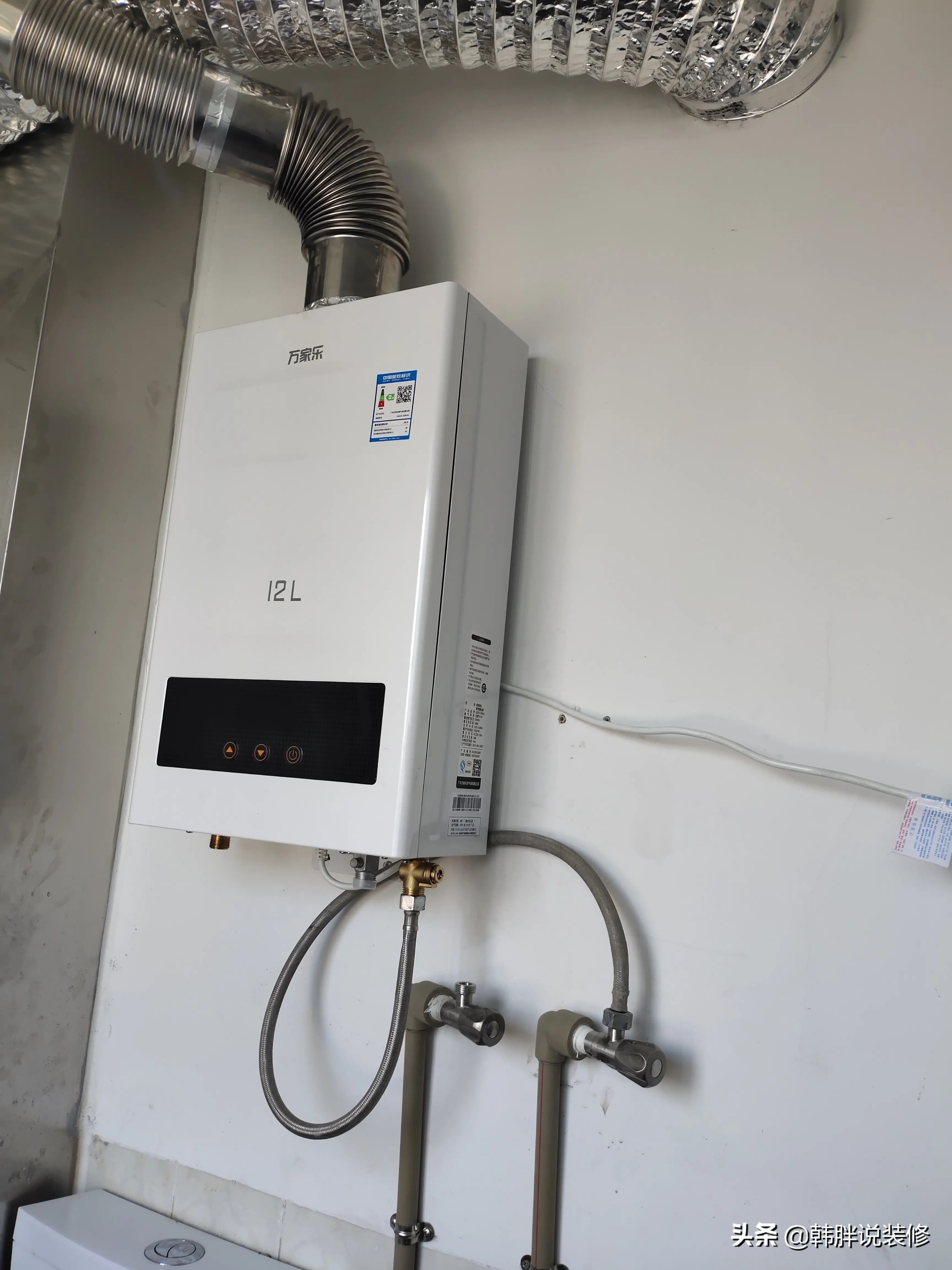 燃气热水器对比8600瓦电热水器,燃气热水器比电热水器有什么优点