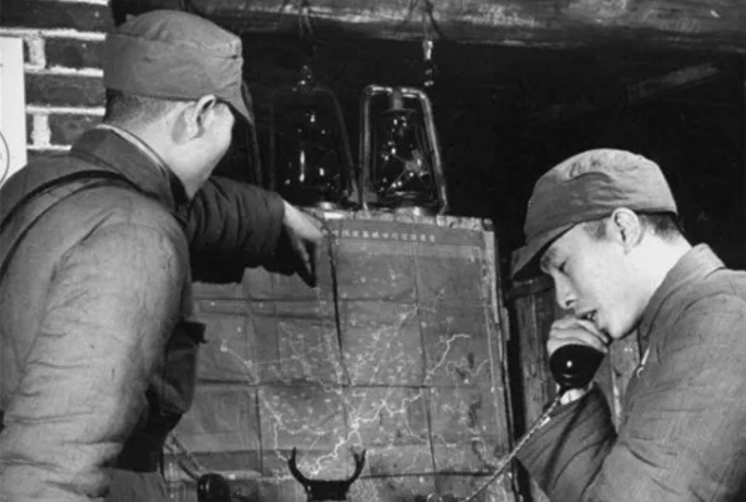 国军少校被俘后送去改造，大喊：告诉*长首**我是902，*云陈**亲自接见